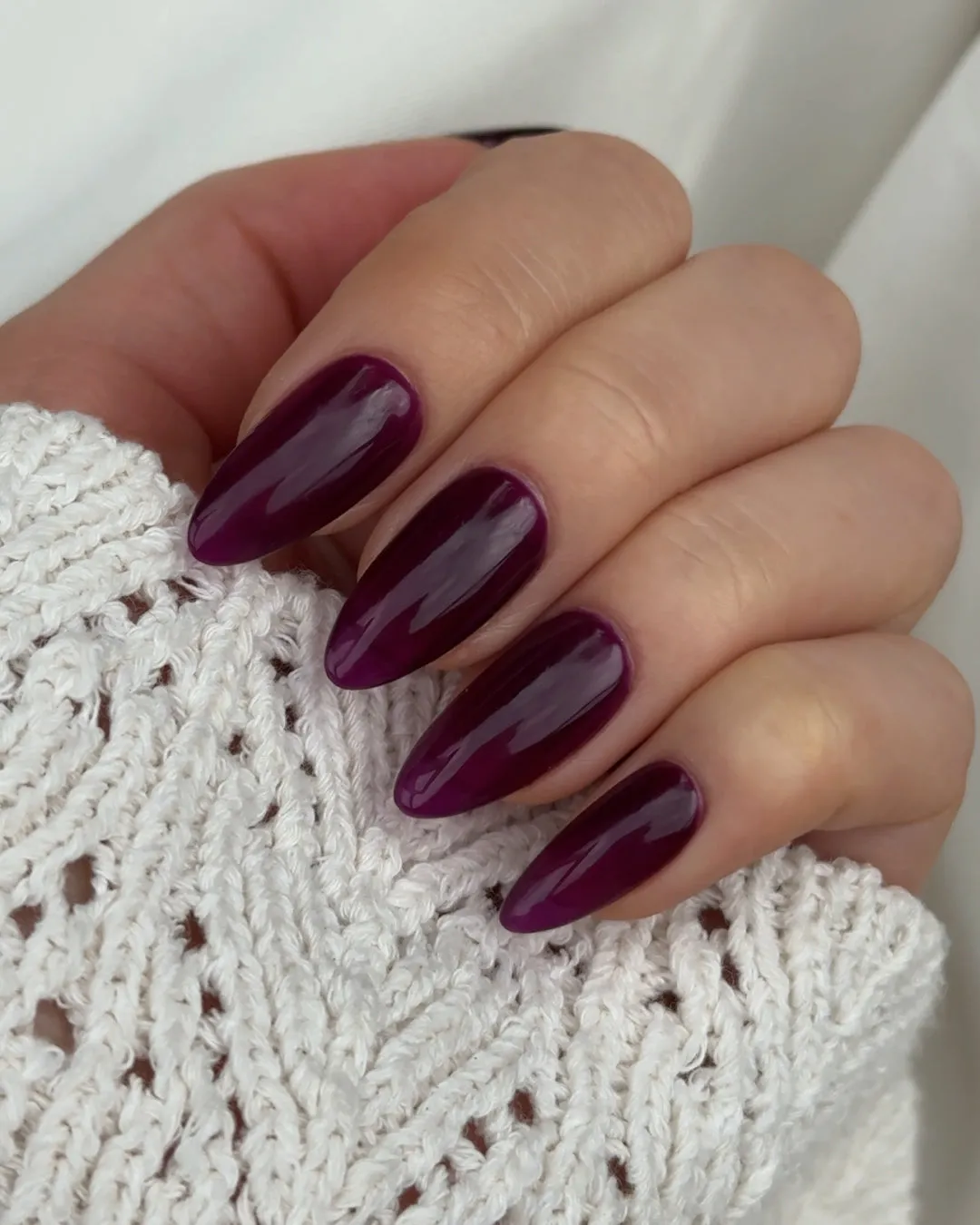 The Gel Collection 205 Mic Drop gel polish 21FREE+ mørkelilla