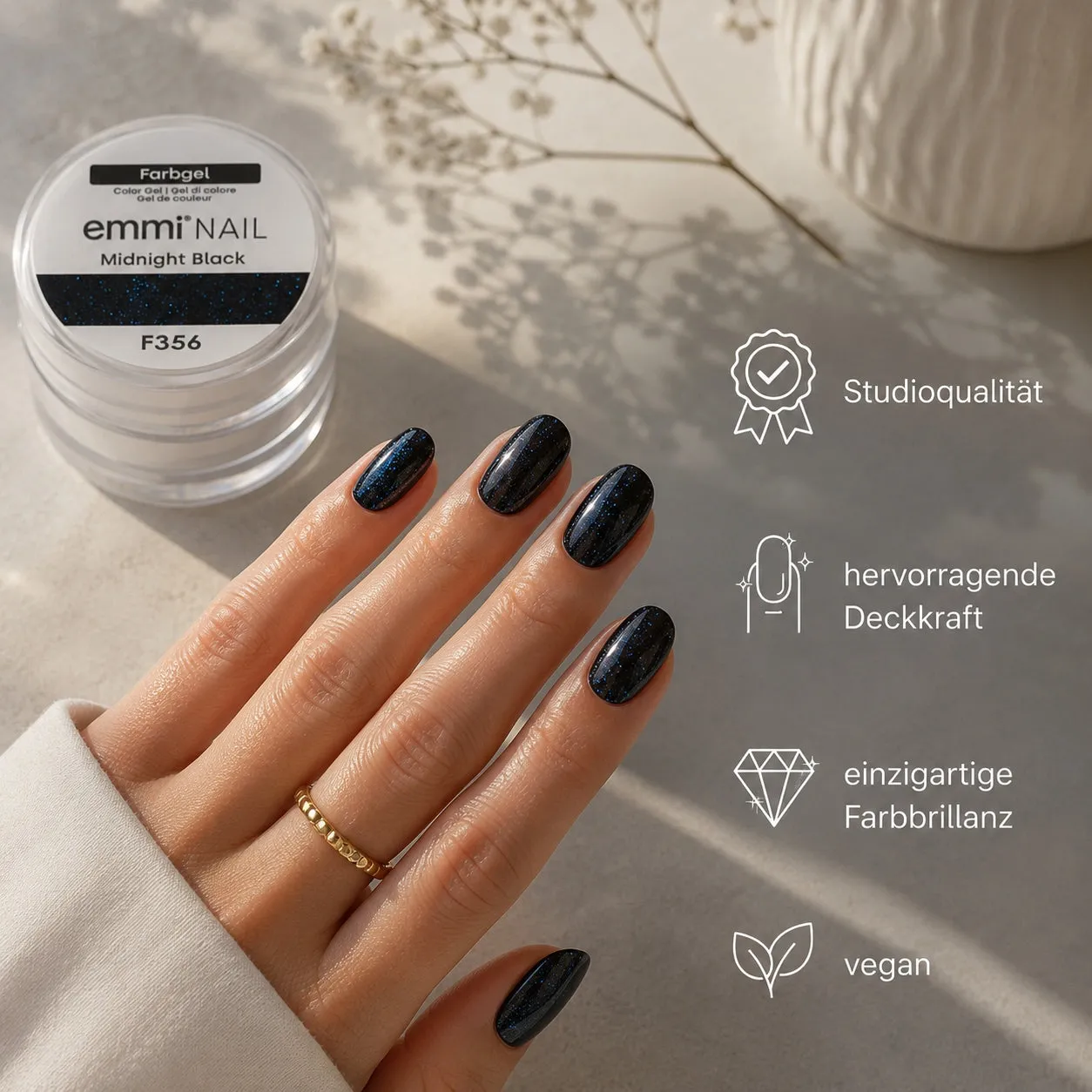 Emmi-Nail Midnight Black F356 farvegel mørkeblå glitter 5 ml