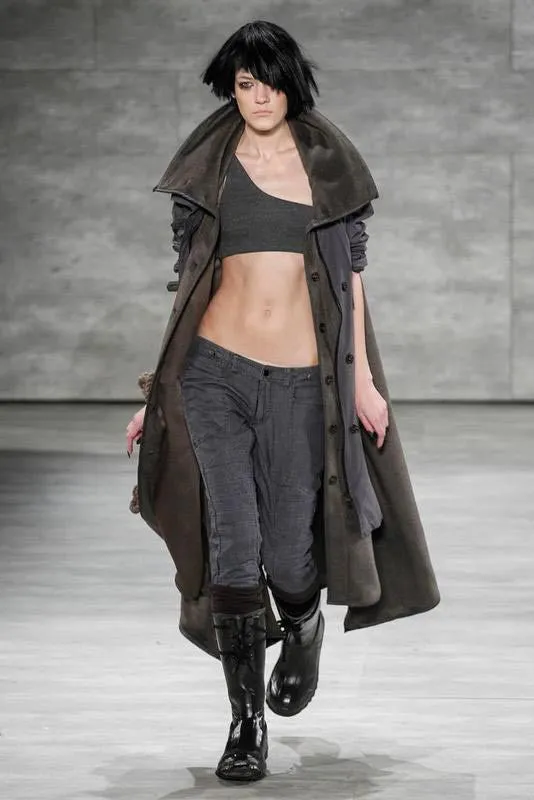 LVX Anthracite neglelak kølig koksgrå one coat crème