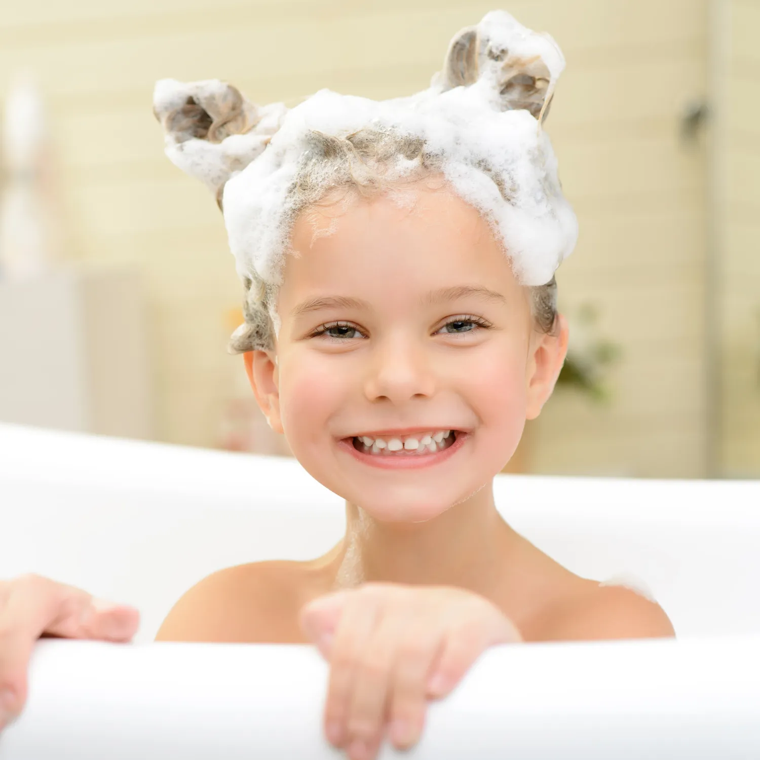 Piggy Paint 3-i-1 børneshampoo Funky Fruit sensitiv hud