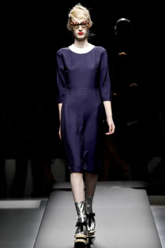 LVX INDIGO BLEU neglelak blå violet creme