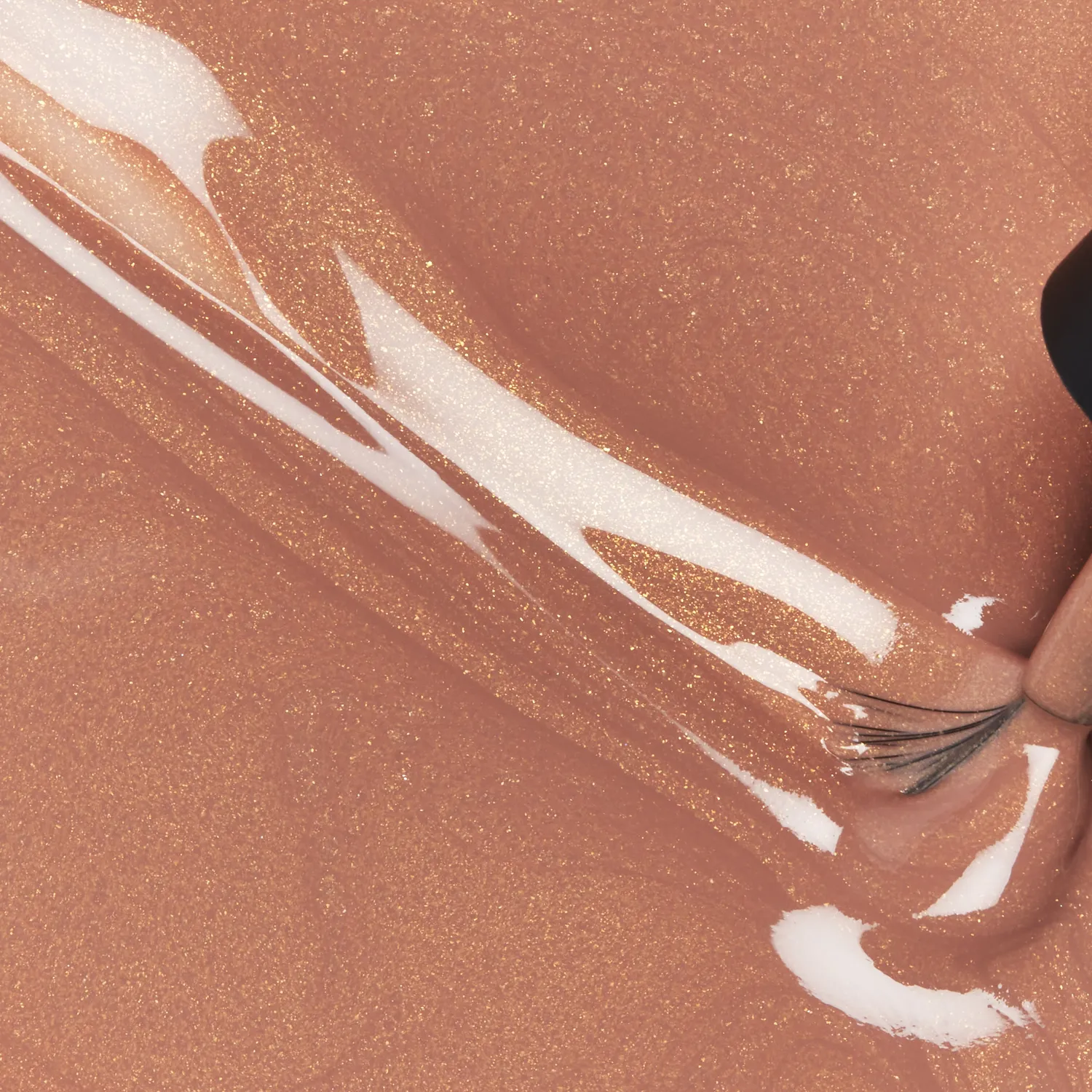 China Glaze Dunescape Sand neglelak med bred pensel