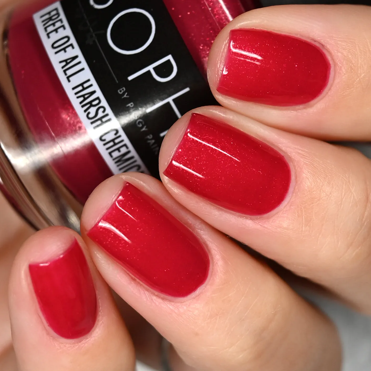 Piggy Paint SOPHi Out of the Cellar neglelak 15 ml shimmer merlot