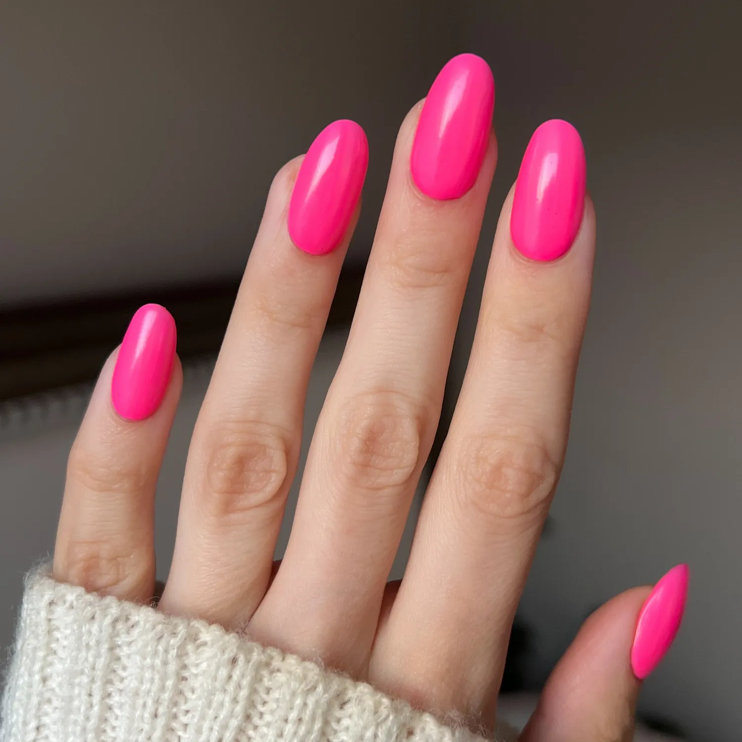 Piggy Paint It’s a Girl Thing - Bright Pink neglelak 15 ml vandbaseret