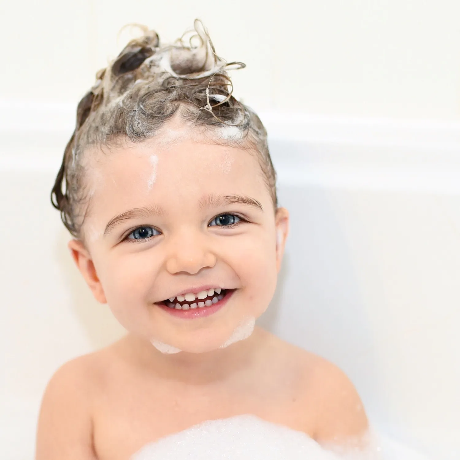 Piggy Paint Bathtime Bubbles badesæt med 3-i-1 vask