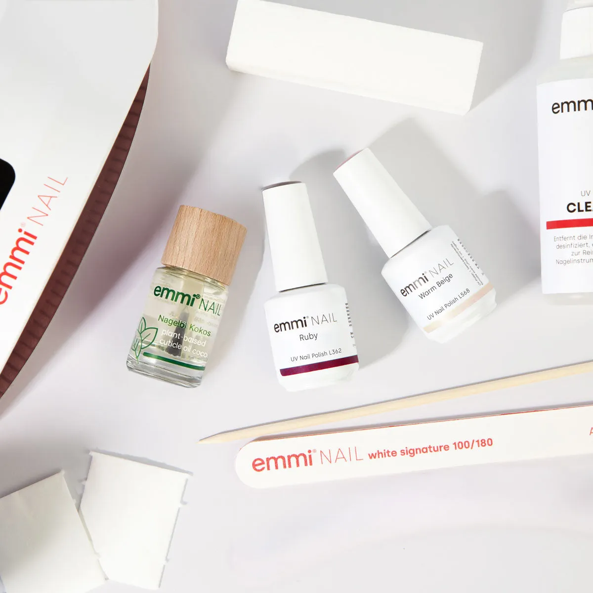 Emmi-Nail Starter Set shellaksæt med LED-lampe