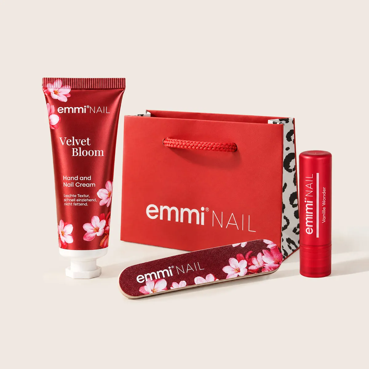 Emmi-Nail Handbag Essentials plejesæt til håndtasken
