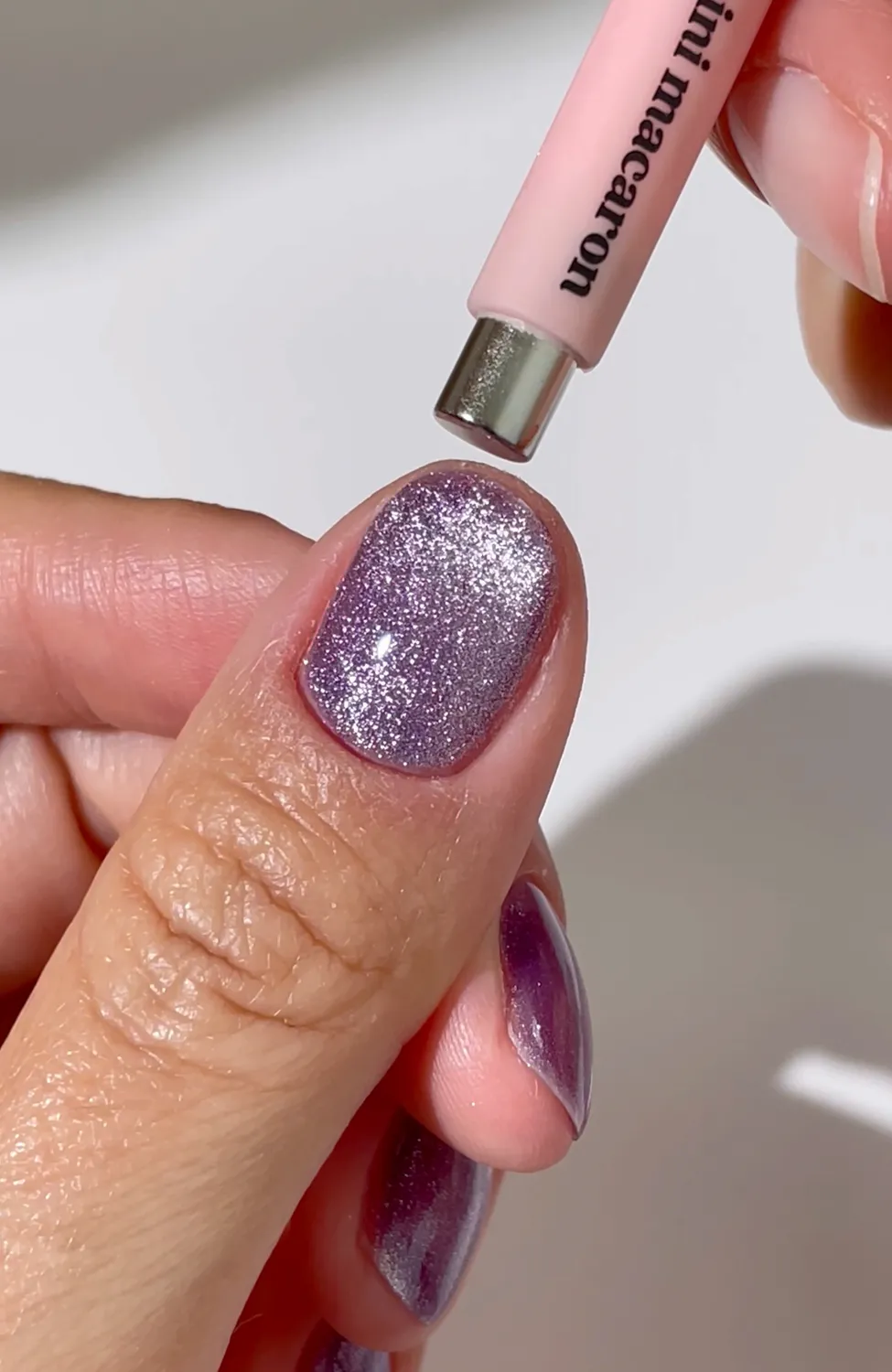Le Mini Macaron Cat Eye gellak 8,5 ml med magnet