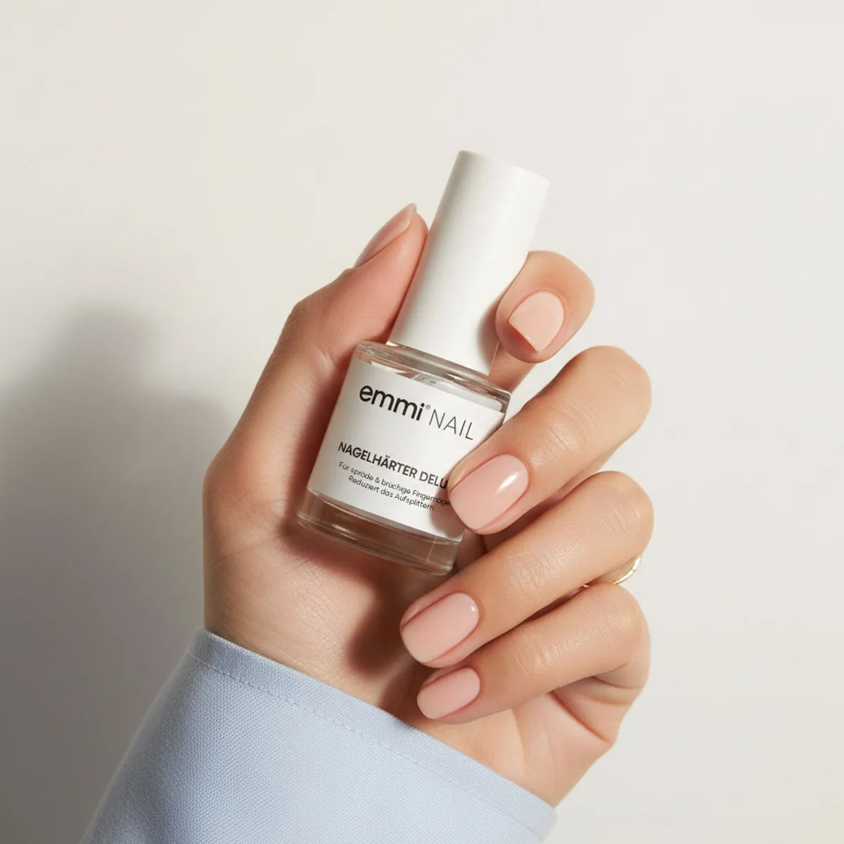 Emmi-Nail Deluxe neglehærder 12ml styrkende