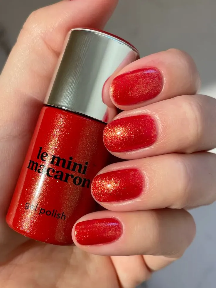 Le Mini Macaron Lucky Red gellak 8,5 ml rød glitter