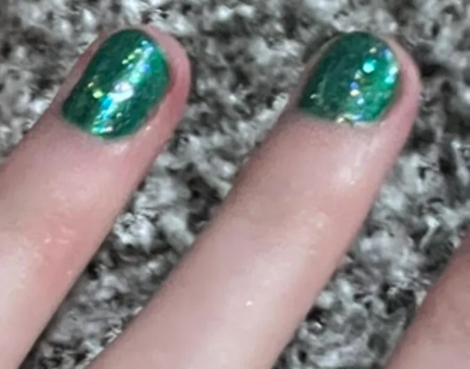 Piggy Paint SOPHi Fir Sure neglelak grøn shimmer 15 ml vandbaseret
