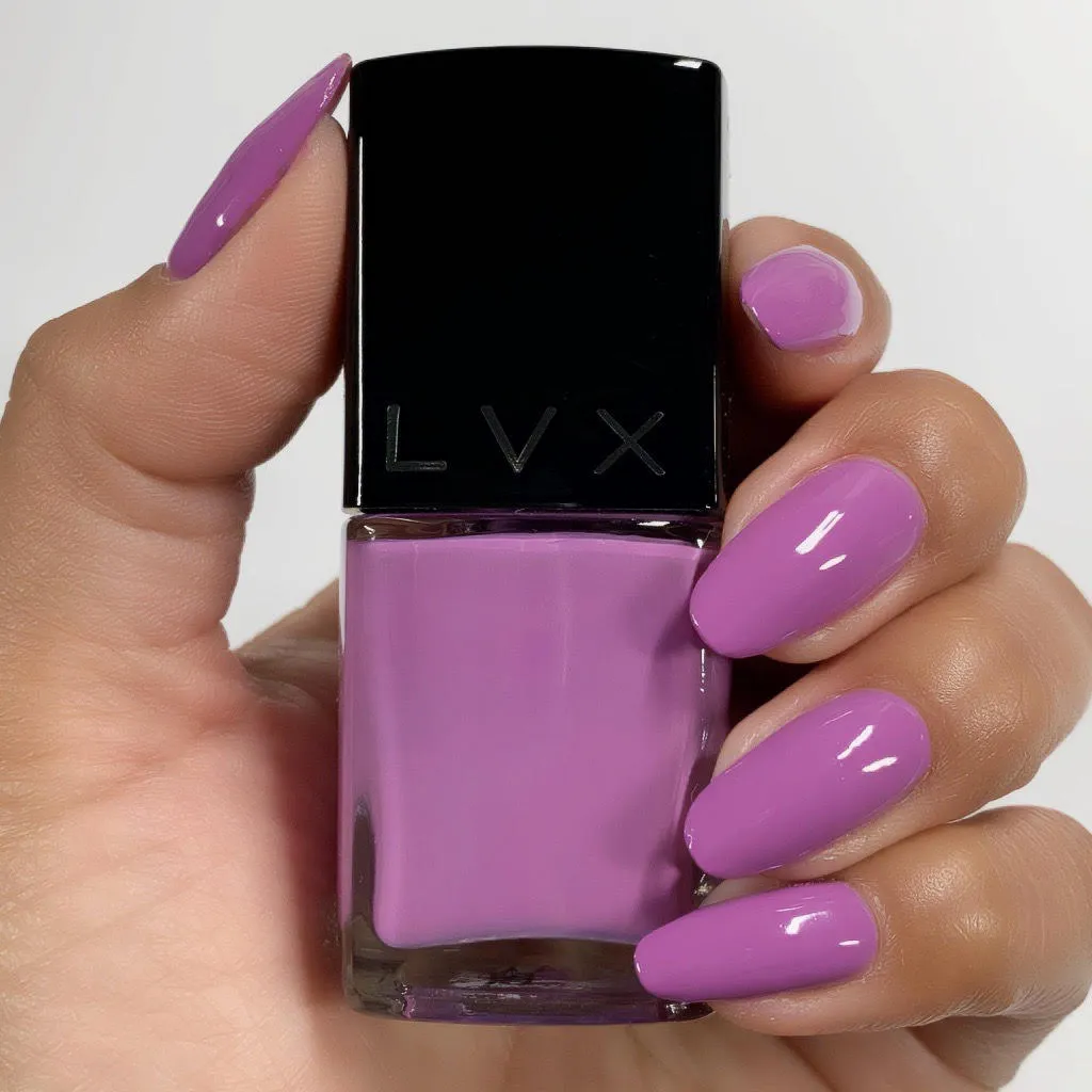 LVX Azalea neglelak lys lilla creme
