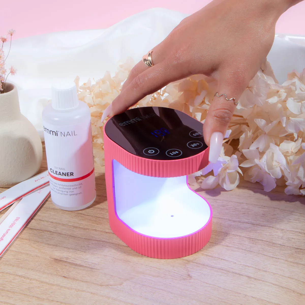 Emmi-Nail Shine UV LED neglelampe med akku