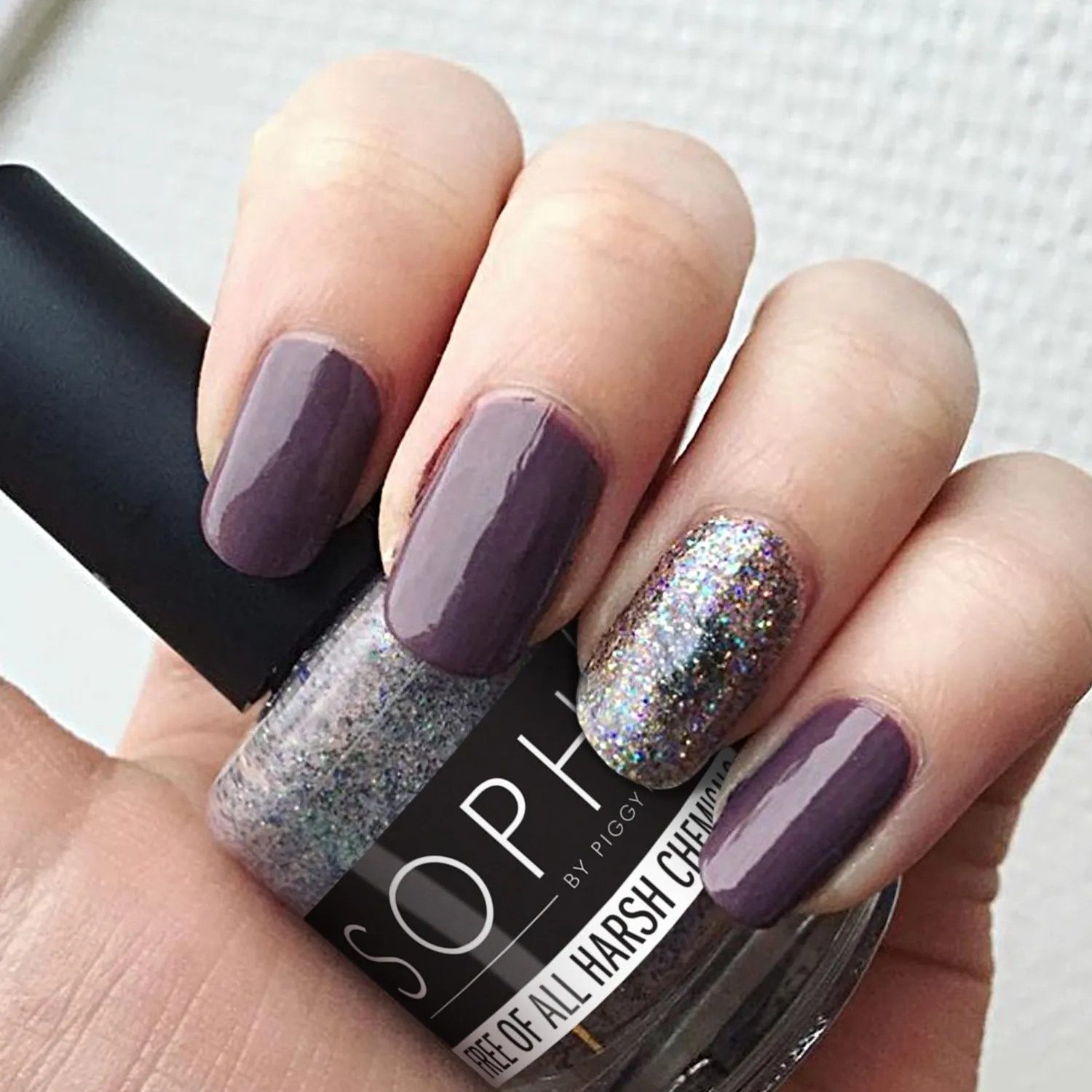 Piggy Paint SOPHi Winking of You neglelak sølvglitter 15 ml vandbaseret
