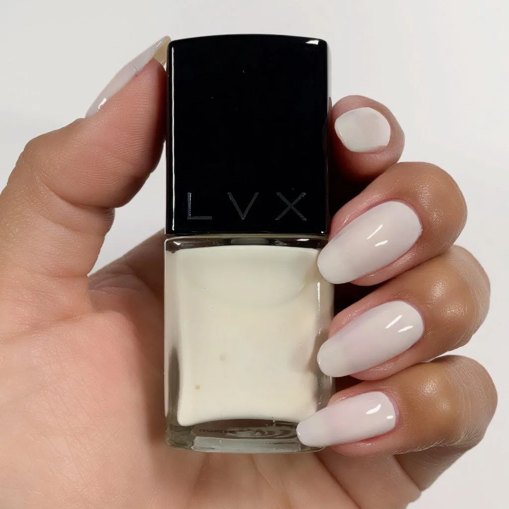 LVX Icon neglelak blød snehvid sheer