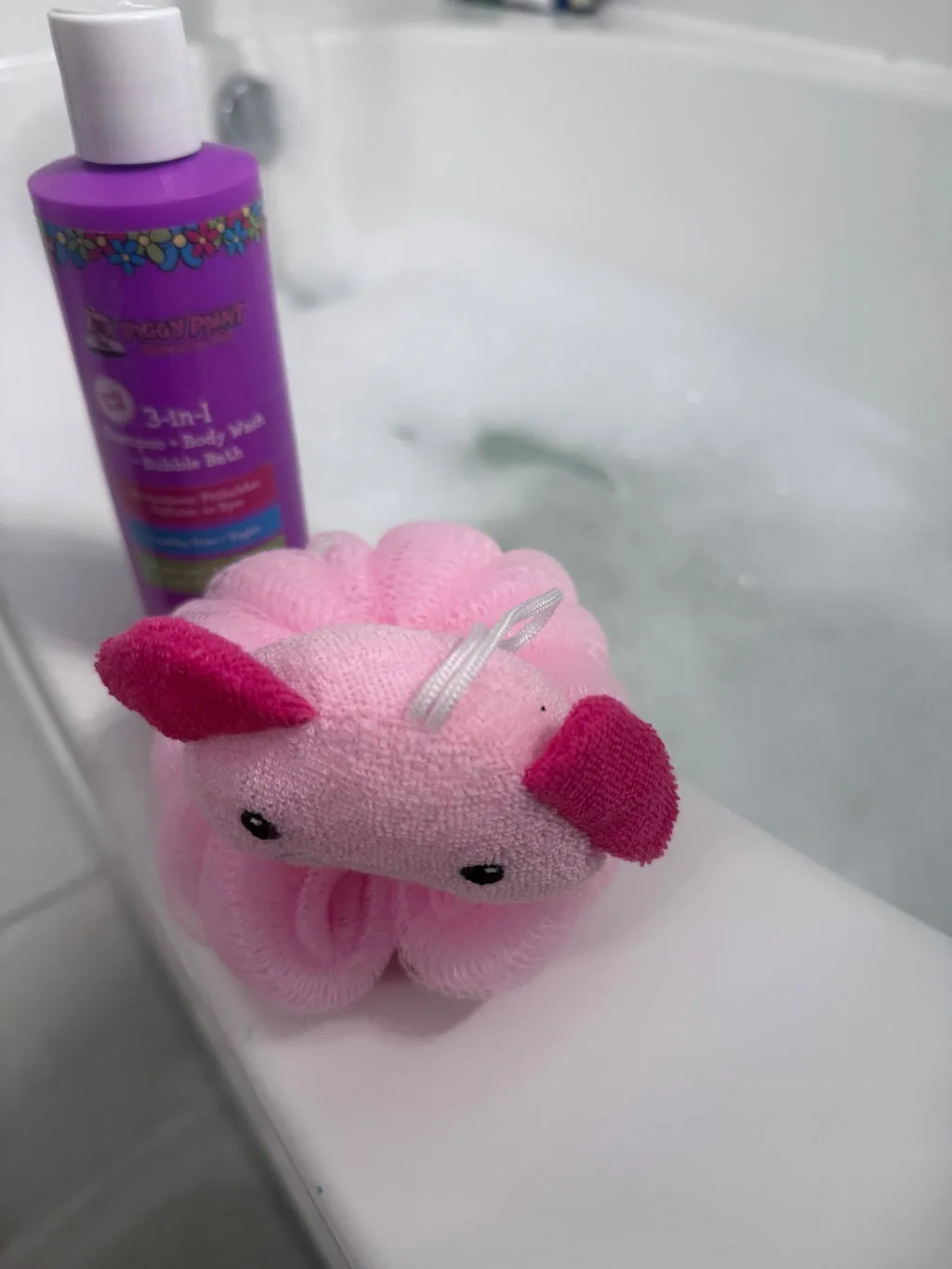 Piggy Paint Bathtime Bubbles badesæt med 3-i-1 vask