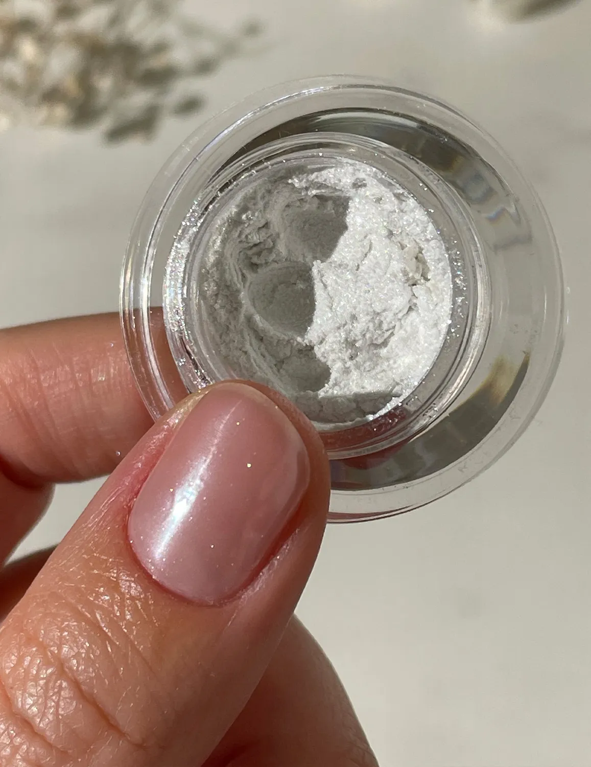Le Mini Macaron Le Pearl chrompulver sæt 4 ml hvid perlemor