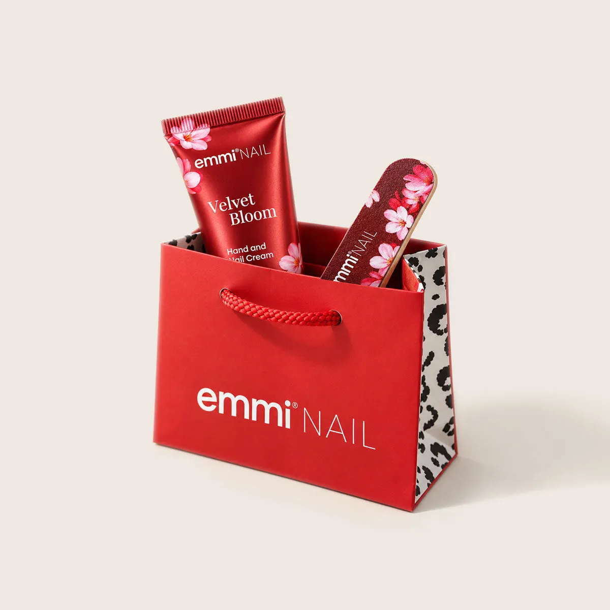 Emmi-Nail Little Nail Treat negleplejesæt 30 ml sandeltræ