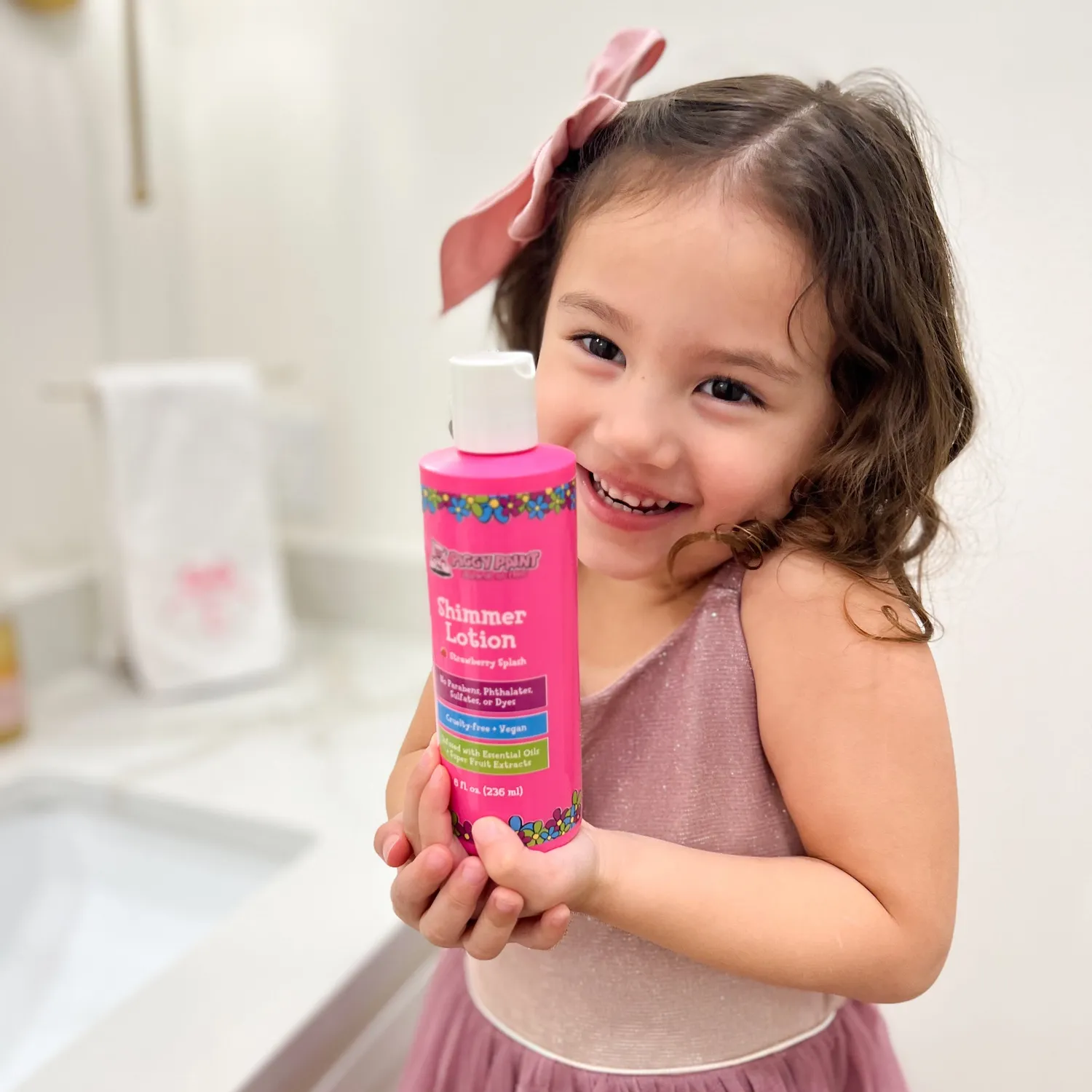 Piggy Paint Sweetheart Sparkle Bundle press-on negle med lotion