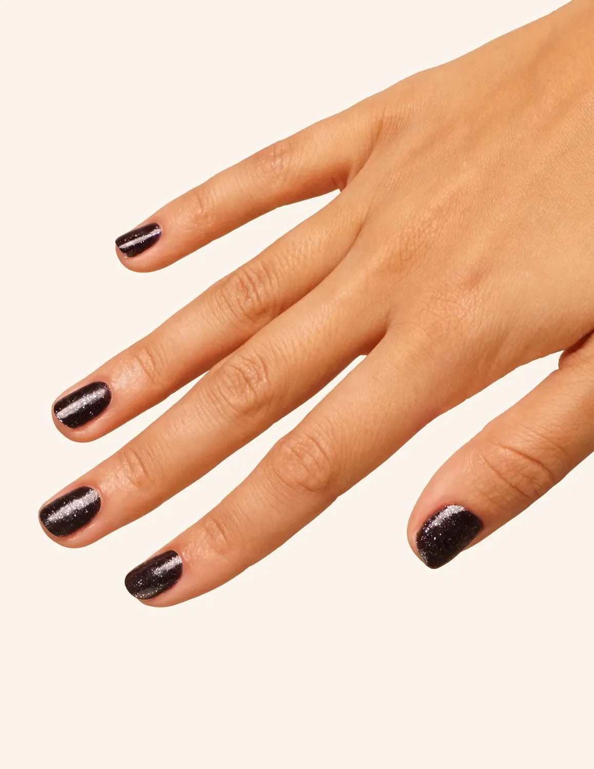 Le Mini Macaron Magie Noire gellak 8,5 ml sort