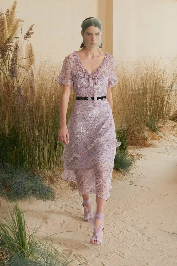 LVX Pixie neglelak lys lavendel creme