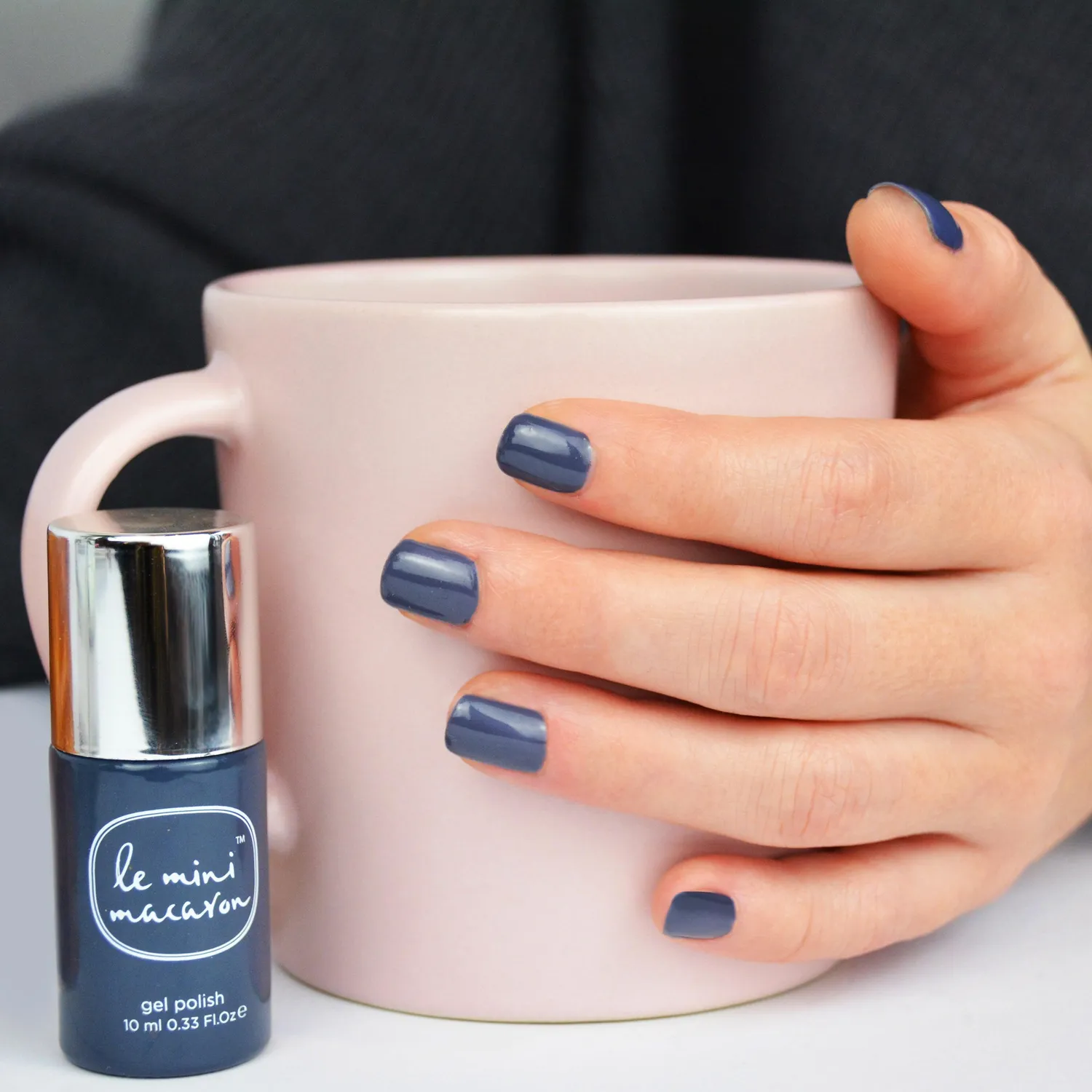 Le Mini Macaron Black Sesame gellak 8,5 ml koksgrå