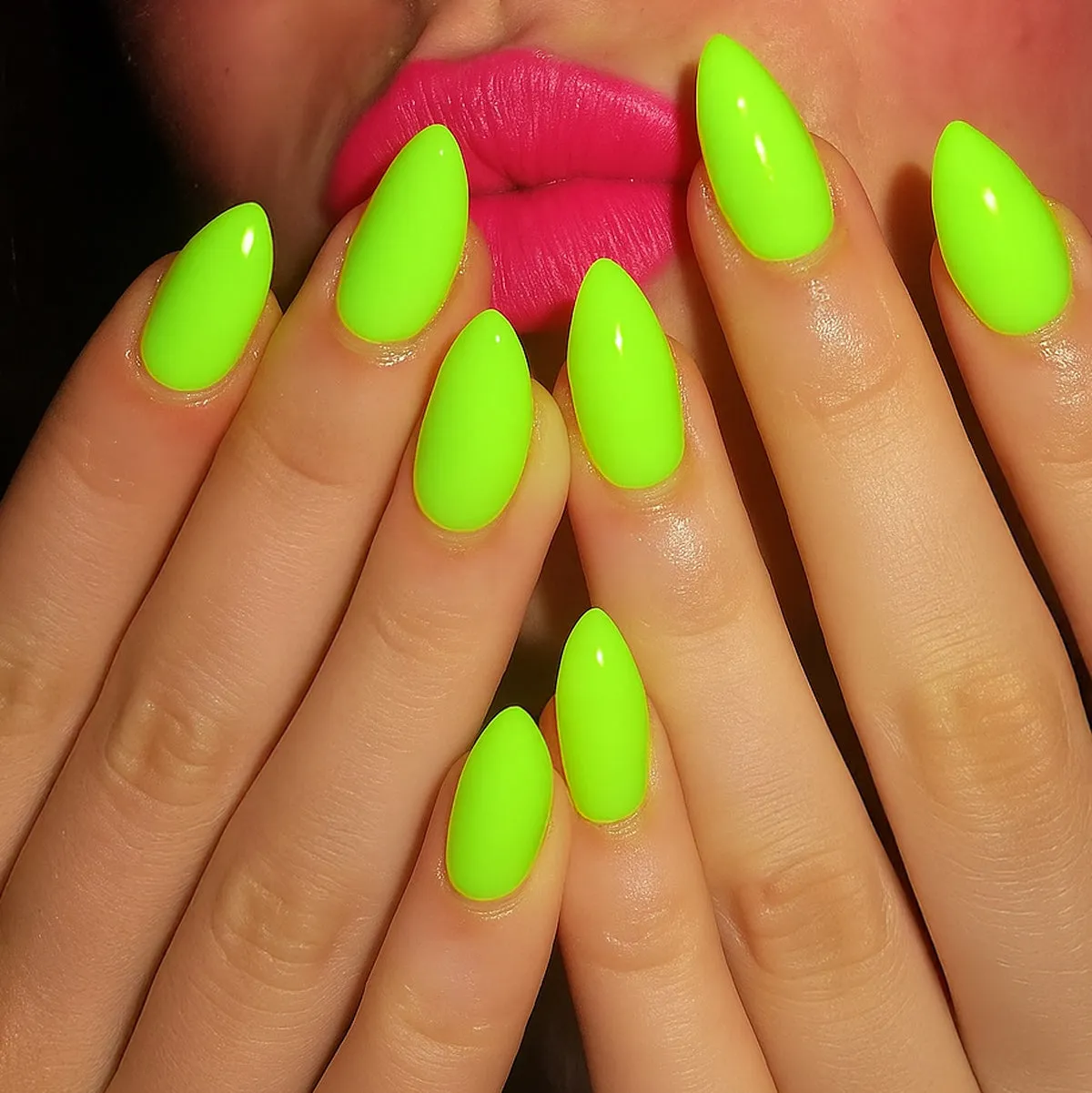 Emmi-Nail Shellac Neon Kiwi L406 UV-lak 15ml neon grøn