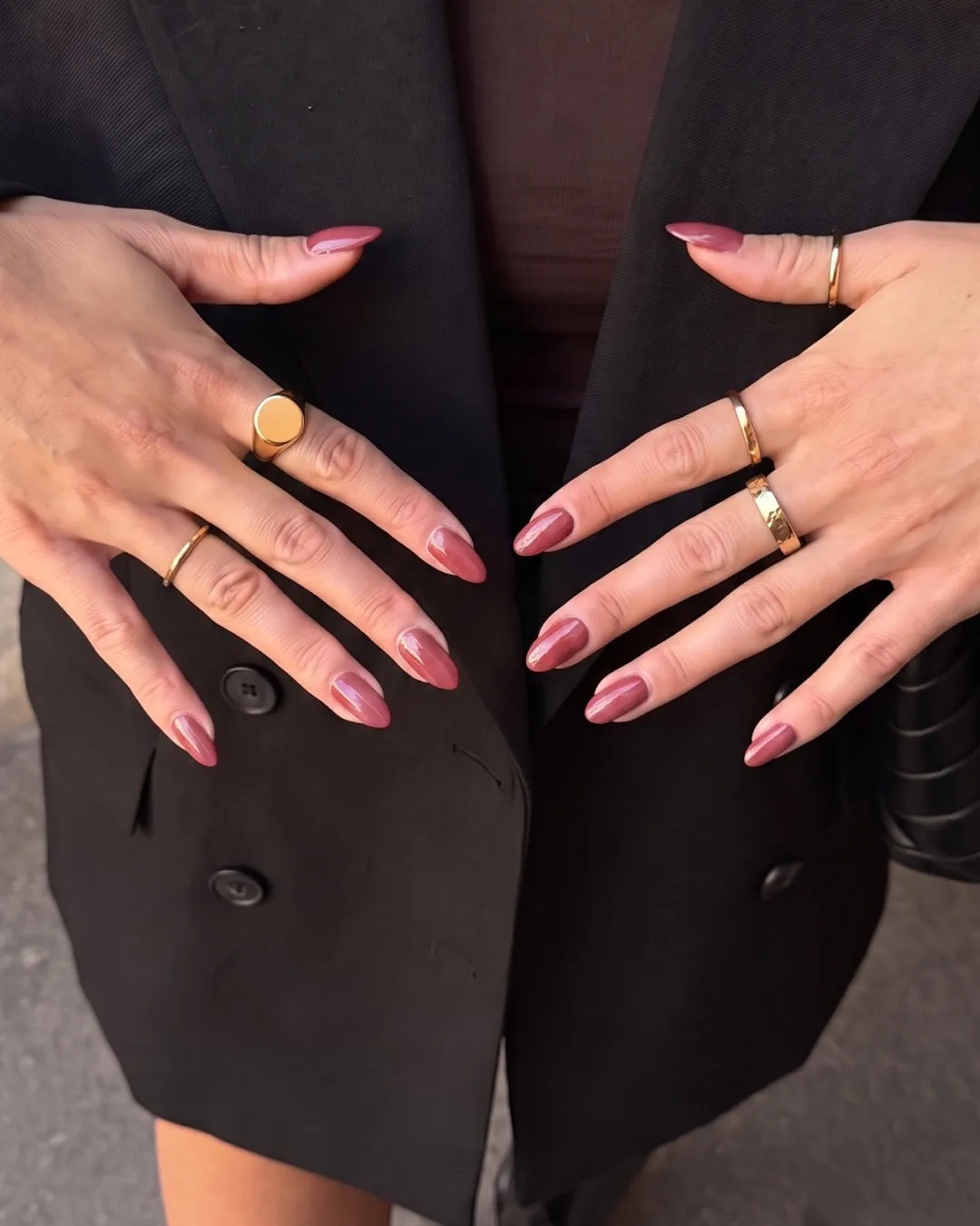 The Gel Collection 209 Logged Off gel polish brun