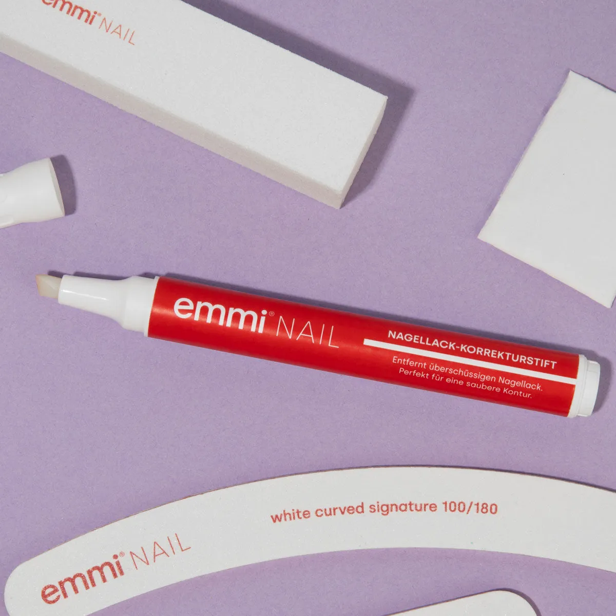 Emmi-Nail Neglelak Korrekturstift 7 ml til rene kanter